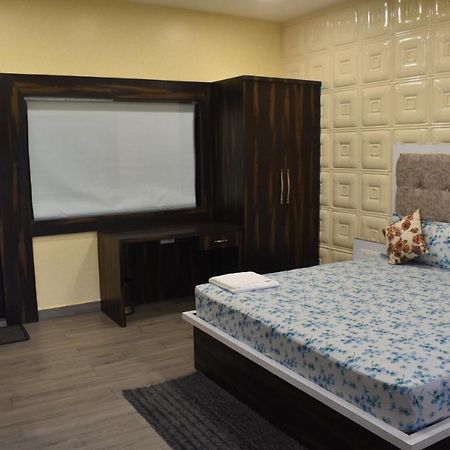 Midwaay Resort Patratu Buitenkant foto